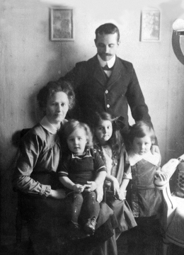 Mikael Bergendahl med familj.